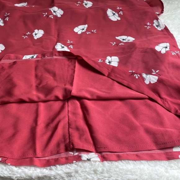 Abercrombie and Fitch flower dress with pockets - Picture 4 of 5